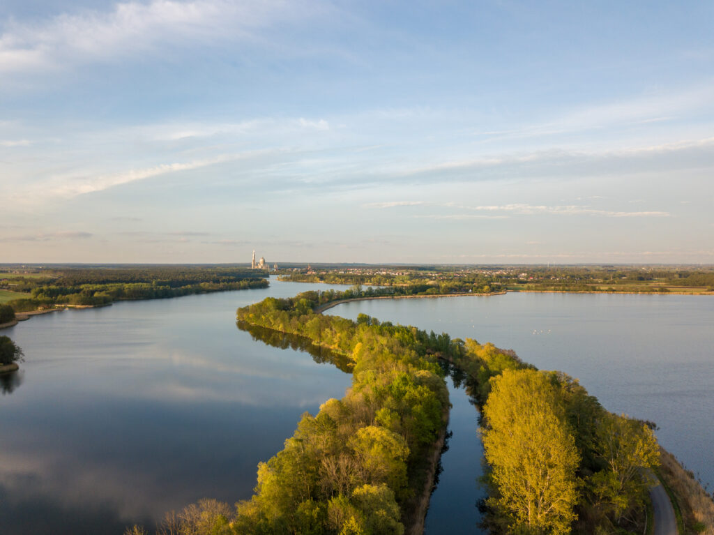 Kanały i jeziora w okolicach Konina
